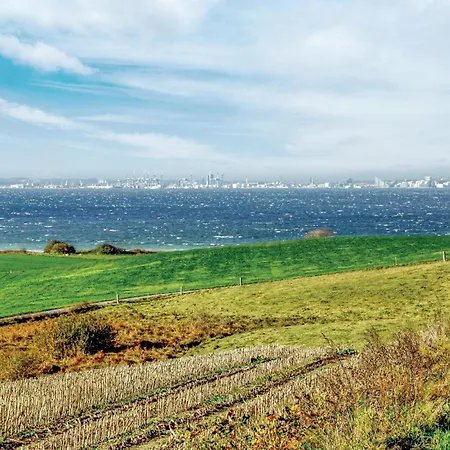 3 Værelses Dejligt Hjem I Knebel Feriehus *
