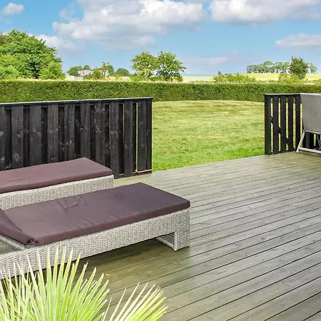 Sofievej Knebel X 펜션 *